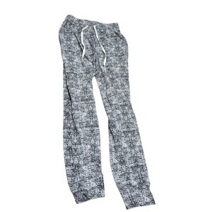 Buffbunny jasmine joggers black and white in hustle print